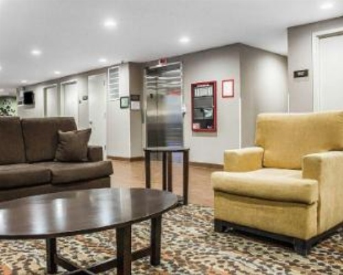 Days Inn by Wyndham Brooklyn Borough Park image 10