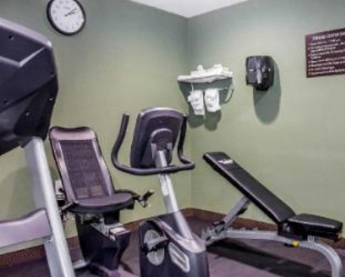 Days Inn by Wyndham Brooklyn Borough Park image 16