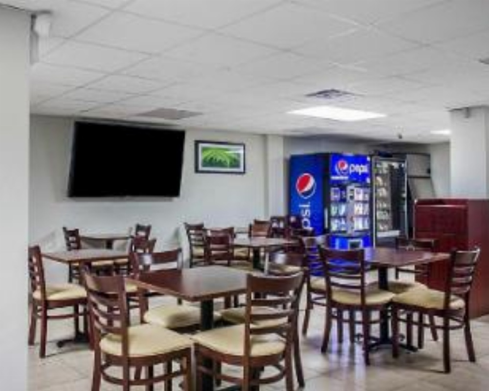 Days Inn by Wyndham Brooklyn Borough Park Image 23