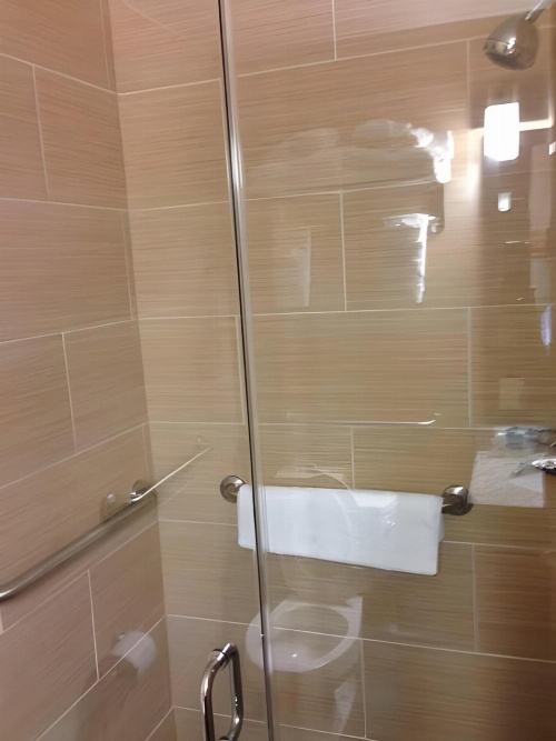 Days Inn by Wyndham Brooklyn Borough Park image 7